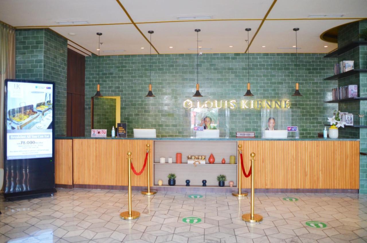 Louis Kienne Hotel Pemuda Семаранг Екстер'єр фото