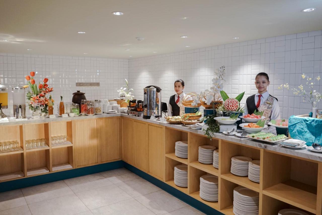 Louis Kienne Hotel Pemuda Семаранг Екстер'єр фото