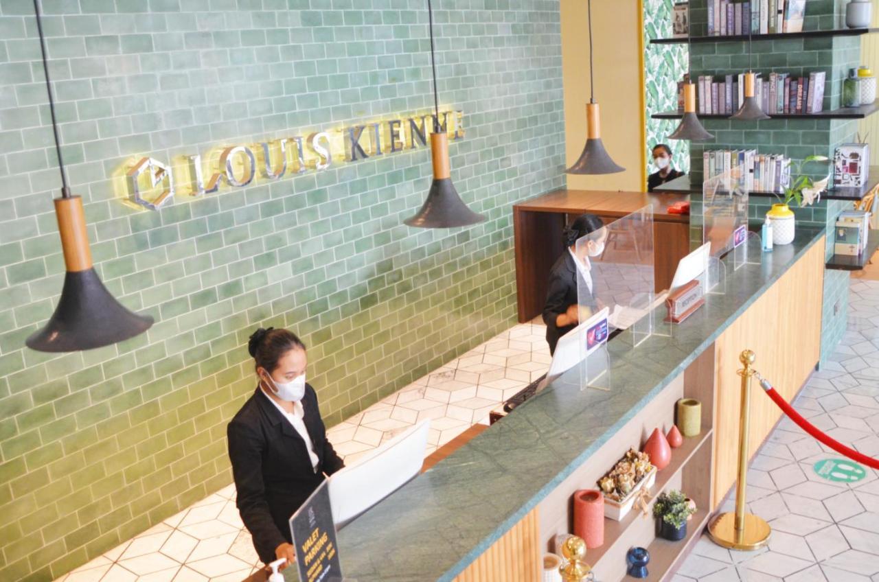 Louis Kienne Hotel Pemuda Семаранг Екстер'єр фото