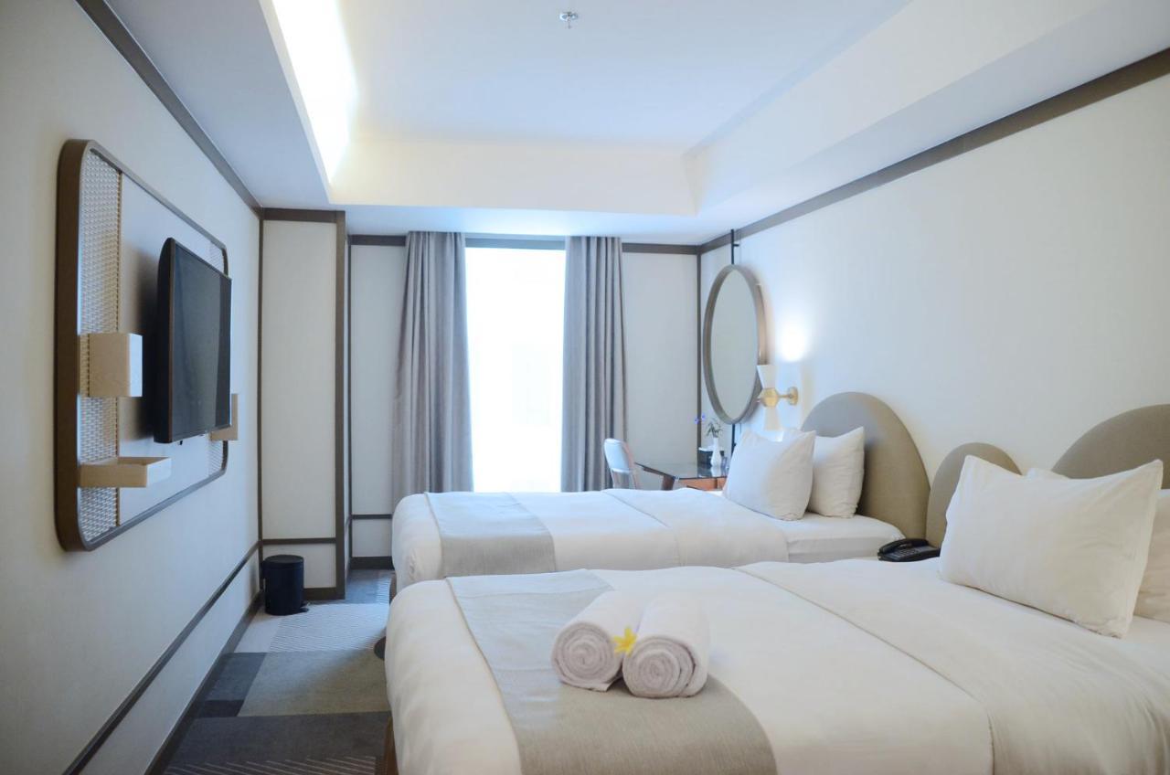 Louis Kienne Hotel Pemuda Семаранг Екстер'єр фото